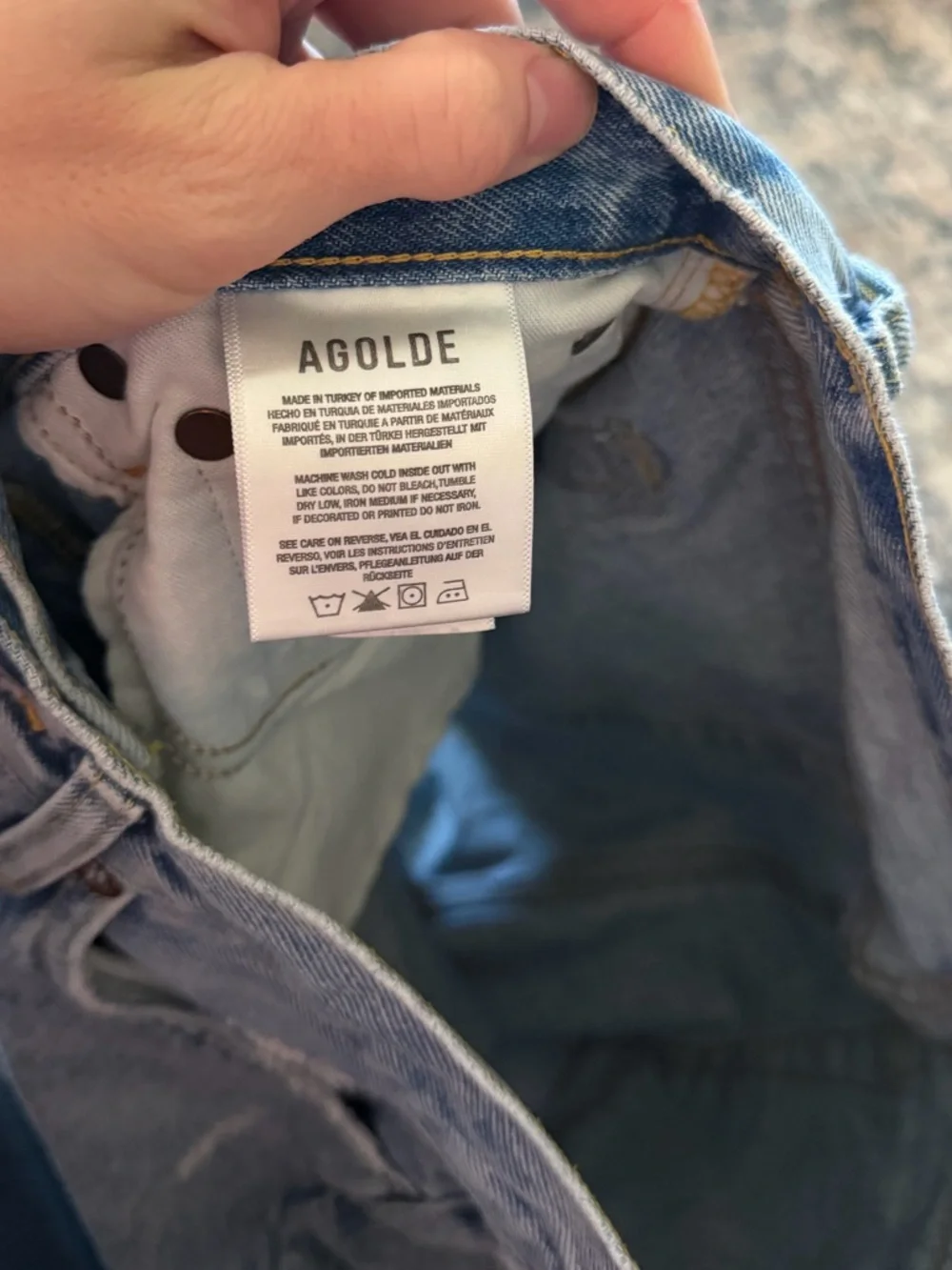 AGOLDE High‎ Rise Jean Shorts Light Wash Distressed 24